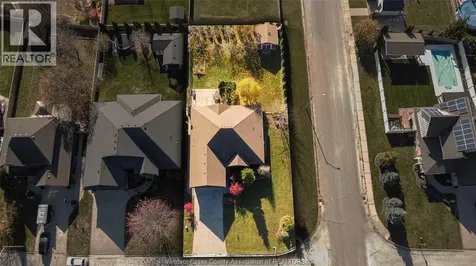 1381 Emma Street Lakeshore ON N0R 1A0