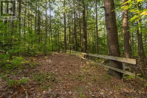 2710 Portage Trail Springwater ON L9X 0J3