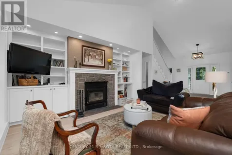 2710 Portage Trail Springwater ON L9X 0J3