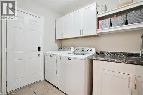 95 Hemlock Way Grimsby ON L3M 0A9