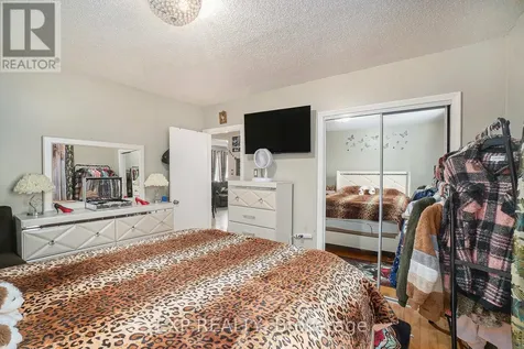 2024 Othello Avenue Ottawa ON K1G 2A6