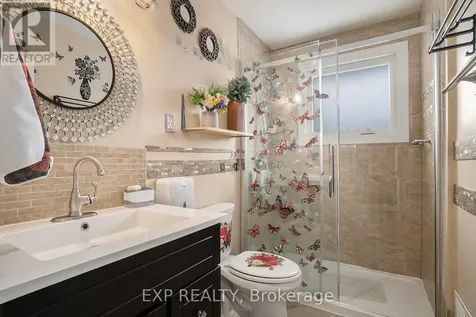 2024 Othello Avenue Ottawa ON K1G 2A6