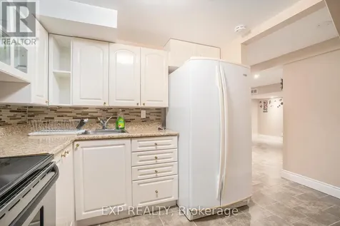 2024 Othello Avenue Ottawa ON K1G 2A6