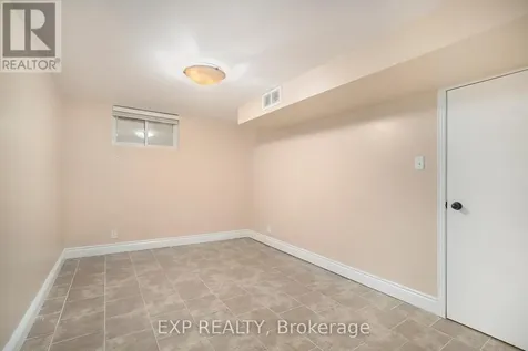 2024 Othello Avenue Ottawa ON K1G 2A6