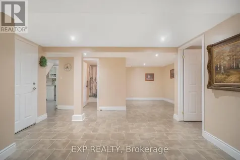 2024 Othello Avenue Ottawa ON K1G 2A6