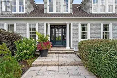 6029 Rideau Valley Drive North Ottawa ON K4M 1B3