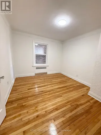 235 Cooper Street Ottawa ON K2P 1L7