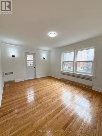 235 Cooper Street Ottawa ON K2P 1L7