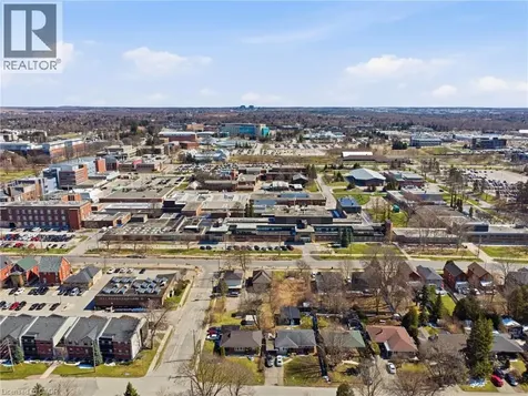33 College Avenue West Guelph ON N1G 1R8
