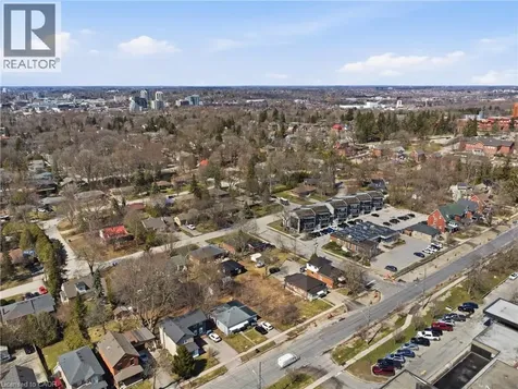 33 College Avenue West Guelph ON N1G 1R8