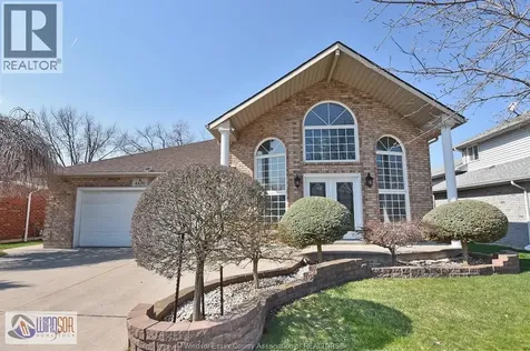 4450 Cherry Hill Road Windsor ON N9G 2P5