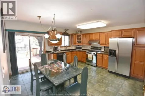 4450 Cherry Hill Road Windsor ON N9G 2P5