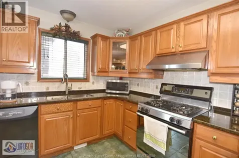 4450 Cherry Hill Road Windsor ON N9G 2P5