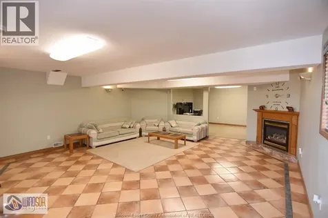 4450 Cherry Hill Road Windsor ON N9G 2P5