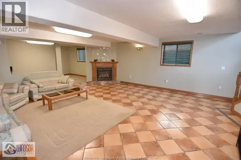 4450 Cherry Hill Road Windsor ON N9G 2P5