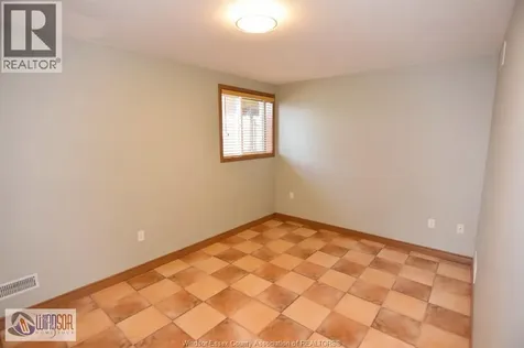 4450 Cherry Hill Road Windsor ON N9G 2P5