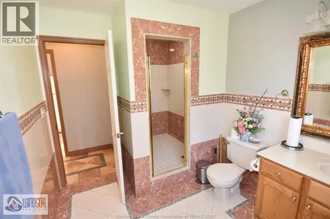 4450 Cherry Hill Road Windsor ON N9G 2P5