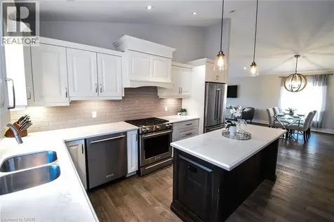 295 Courtland Street Delhi ON N4B 0A7