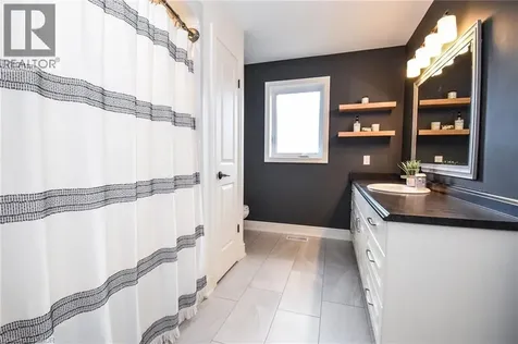 295 Courtland Street Delhi ON N4B 0A7
