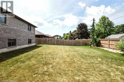 295 Courtland Street Delhi ON N4B 0A7