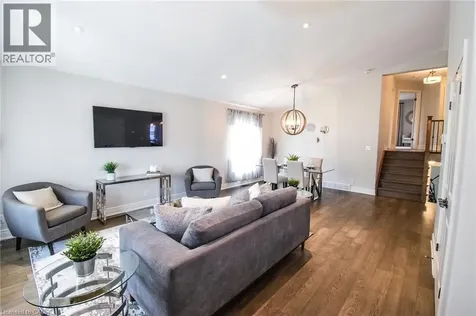 295 Courtland Street Delhi ON N4B 0A7