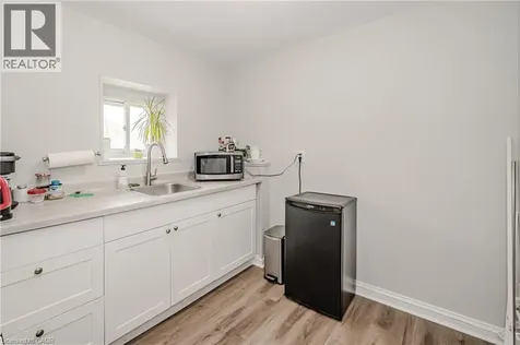 492 Locust Street Burlington ON L7S 1V2