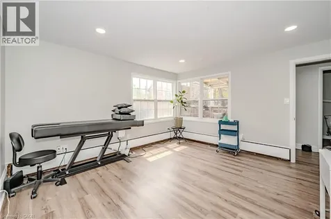 492 Locust Street Burlington ON L7S 1V2