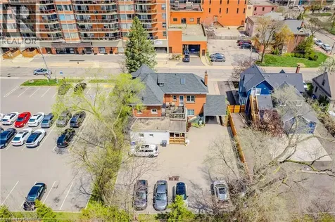 492 Locust Street Burlington ON L7S 1V2