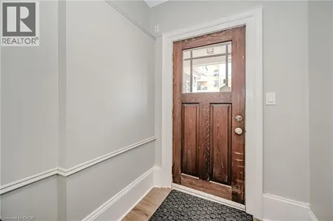 492 Locust Street Burlington ON L7S 1V2