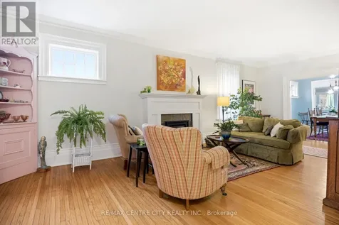 12 Rosebery Place St. Thomas ON N5R 2H7
