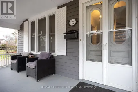12 Rosebery Place St. Thomas ON N5R 2H7