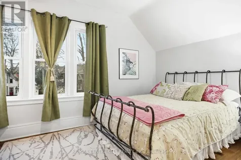 12 Rosebery Place St. Thomas ON N5R 2H7