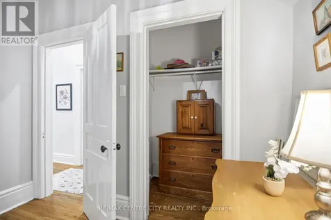 12 Rosebery Place St. Thomas ON N5R 2H7