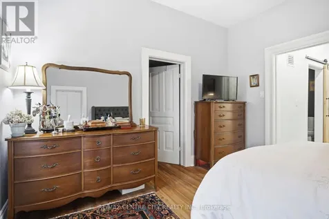 12 Rosebery Place St. Thomas ON N5R 2H7