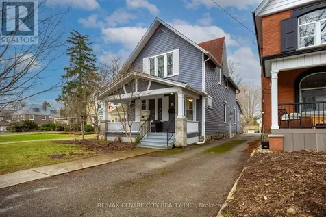 12 Rosebery Place St. Thomas ON N5R 2H7