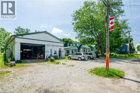 1247 Old Highway 8 Hamilton ON L0R 1Z0