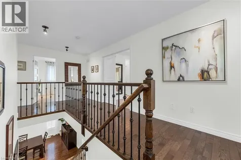 87 Newcombe Road Dundas ON L9H 0A6