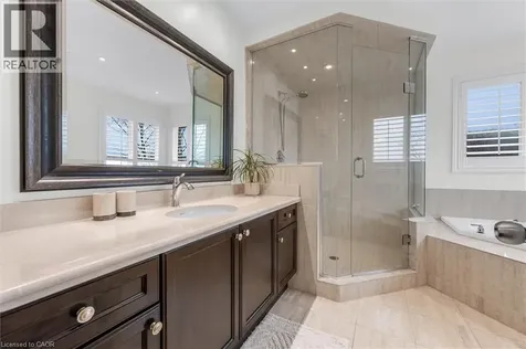 87 Newcombe Road Dundas ON L9H 0A6
