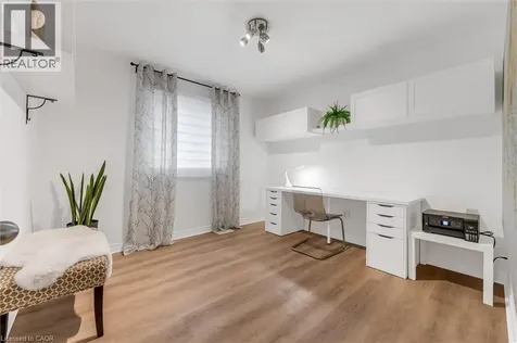 87 Newcombe Road Dundas ON L9H 0A6
