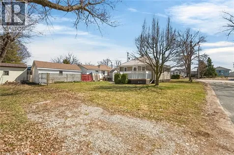 88 Erie Boulevard Long Point ON N0E 1M0