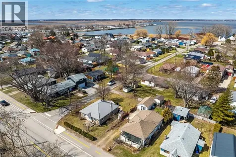 88 Erie Boulevard Long Point ON N0E 1M0