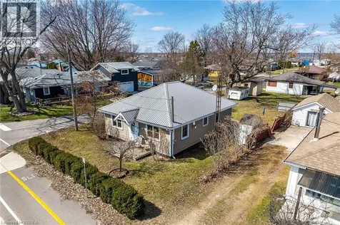 88 Erie Boulevard Long Point ON N0E 1M0