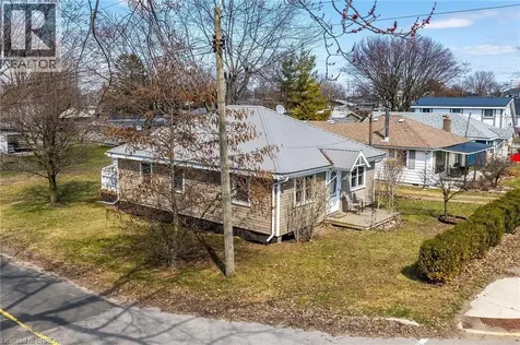 88 Erie Boulevard Long Point ON N0E 1M0