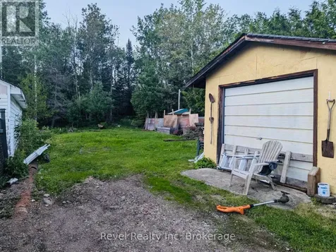 214 Fotheringham Avenue Atikokan ON P0T 1C0