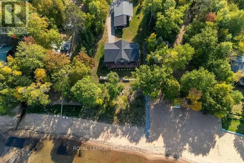 42153B Combermere Road South Madawaska Valley ON K0J 1B0