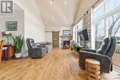 42153B Combermere Road South Madawaska Valley ON K0J 1B0