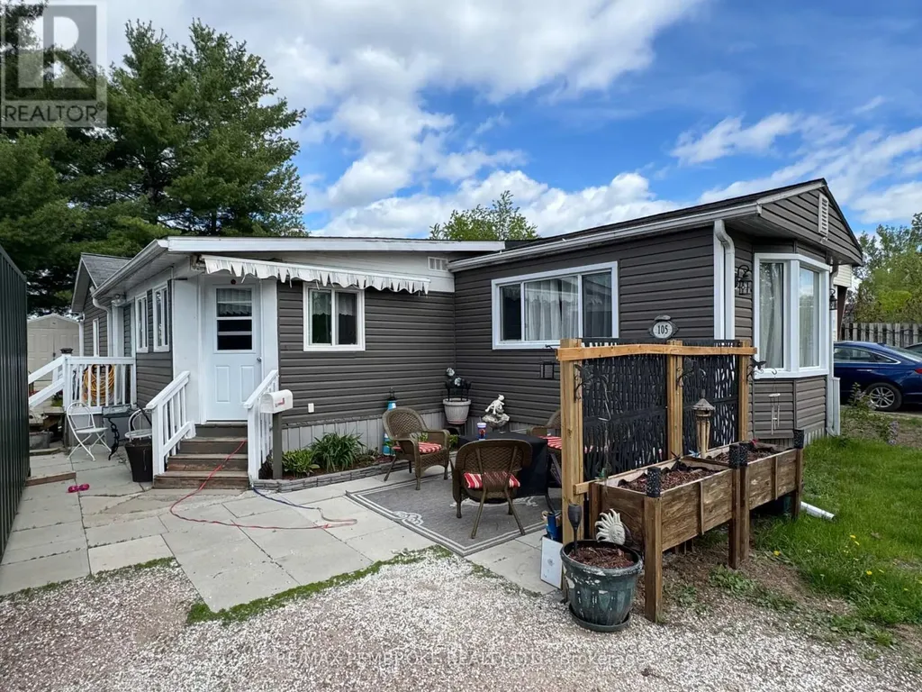 105 Pinehurst Estates Petawawa ON K8H 2H2