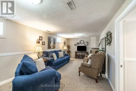 50 4th Avenue West Owen Sound ON N4K 4V2