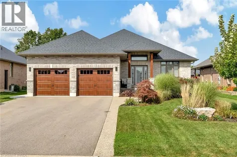 11 Sycamore Drive Port Dover ON N0A 1N6