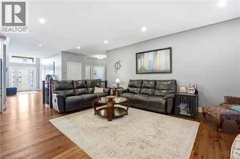 11 Sycamore Drive Port Dover ON N0A 1N6